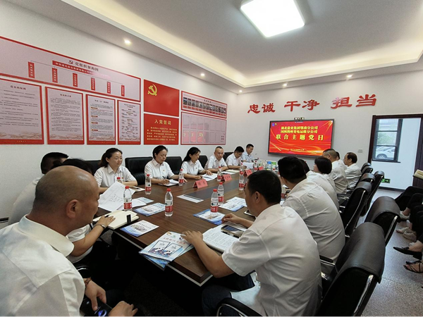 �����������¾�����˹��