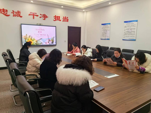 �����������¾�����˹��