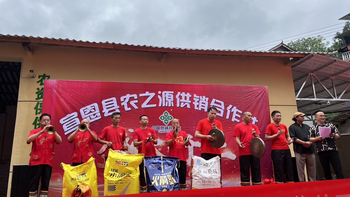 �����������¾�����˹��