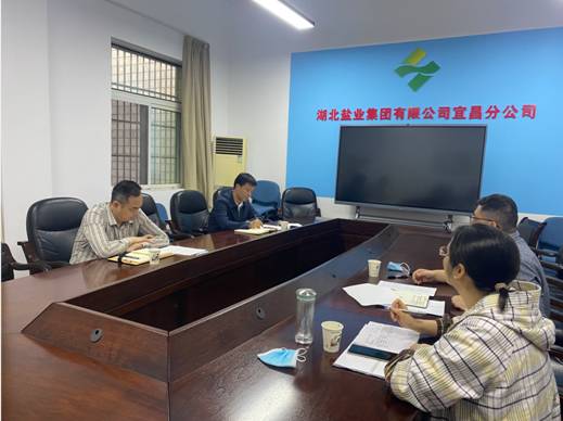 �����������¾�����˹��