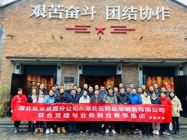 �����������¾�����˹��