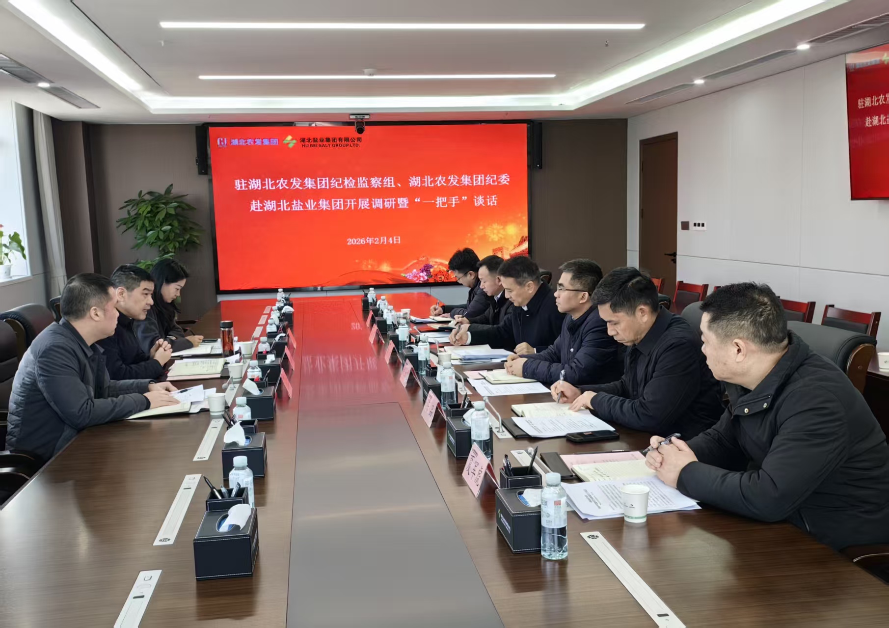 �����������¾�����˹��