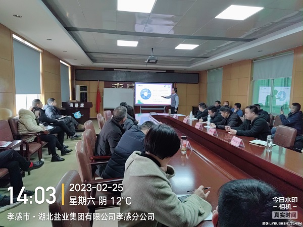 �����������¾�����˹��