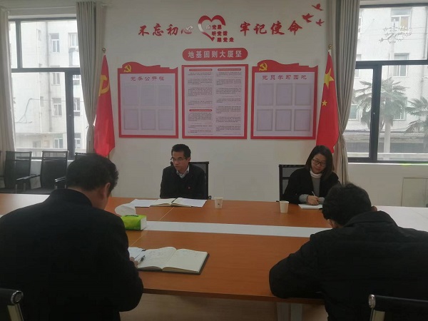 �����������¾�����˹��