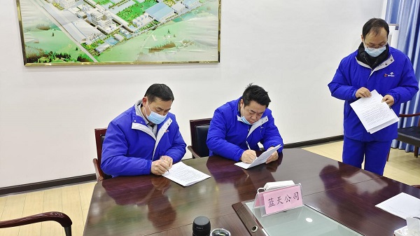 �����������¾�����˹��