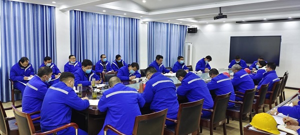 �����������¾�����˹��