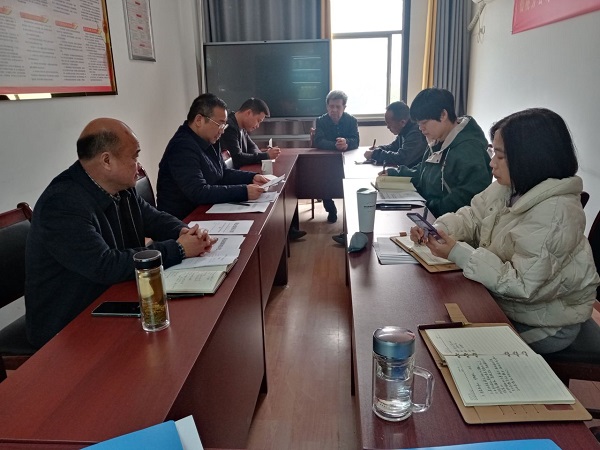 �����������¾�����˹��