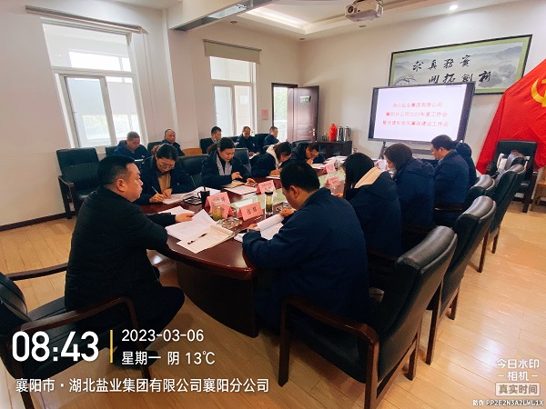 �����������¾�����˹��