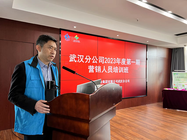 �����������¾�����˹��