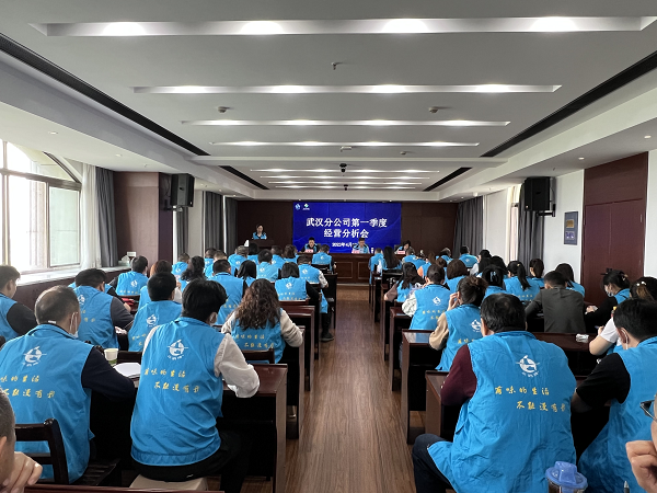 �����������¾�����˹��