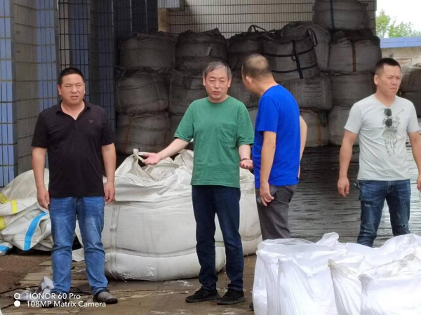 �����������¾�����˹��