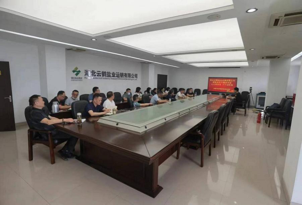 �����������¾�����˹��