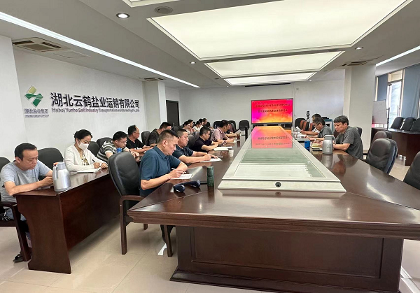 �����������¾�����˹��