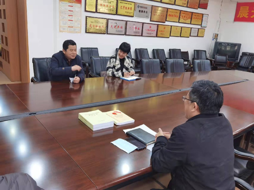 �����������¾�����˹��