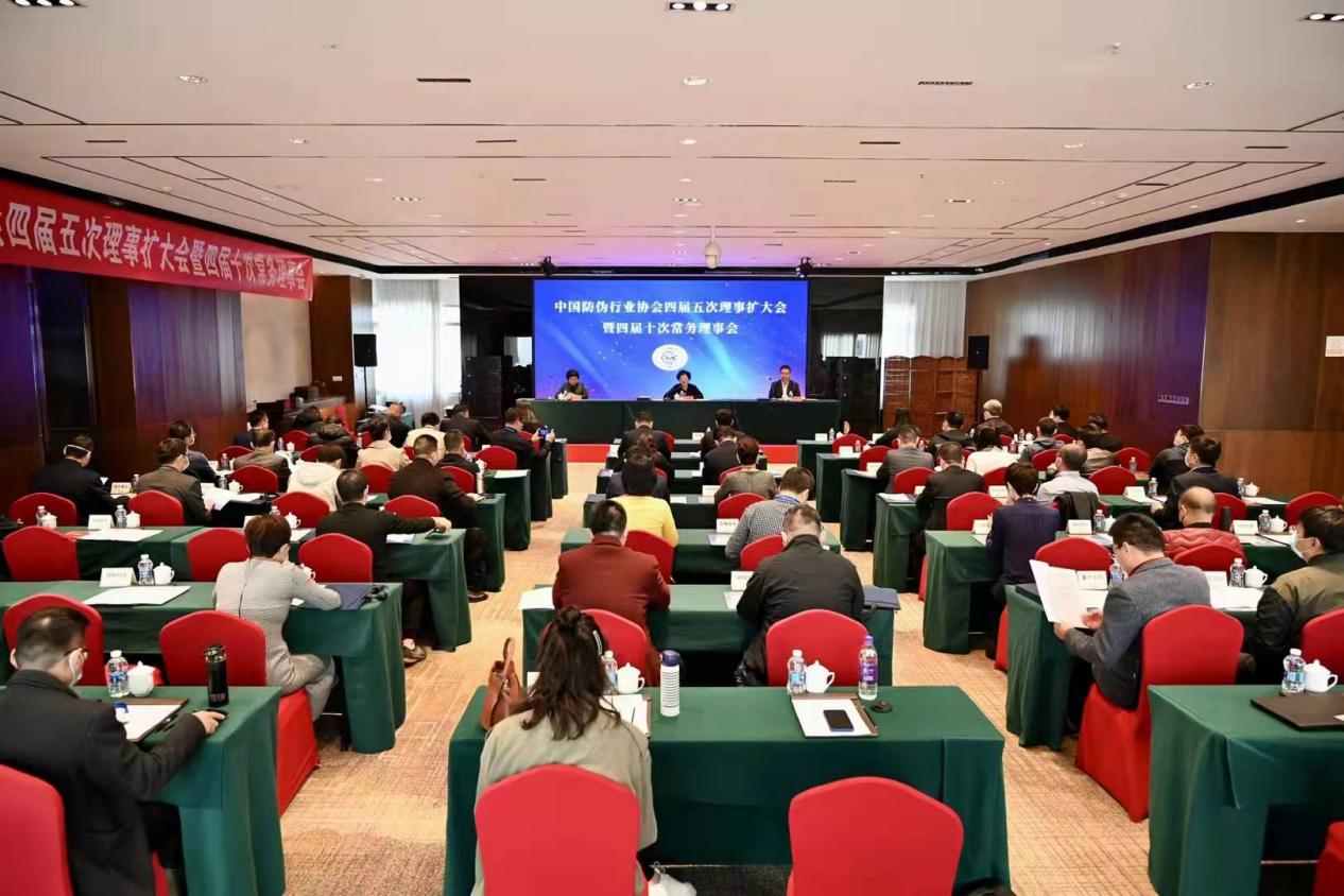 �����������¾�����˹��