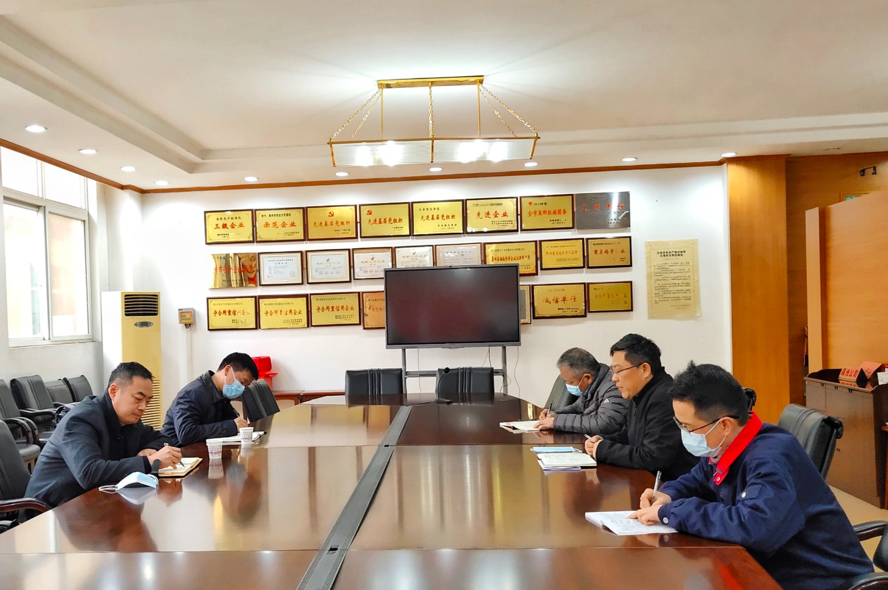 1648296155173284.jpg 澳门新葡萄新京威尼斯黄