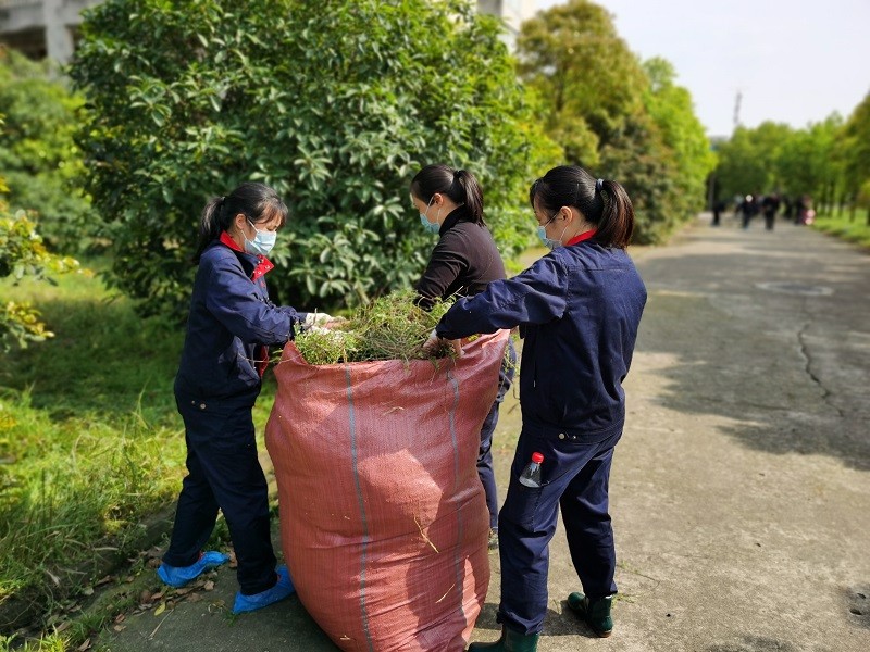 �����������¾�����˹��