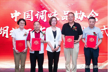 �����������¾�����˹��