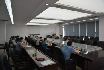 �����������¾�����˹��